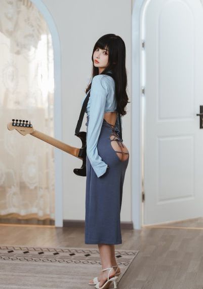 丰满的女老板艳遇2