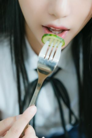 年轻的小姨电影