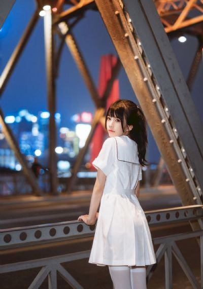 三男一女做爰免费视频