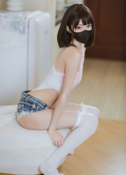 挤公交他进我屁股里了